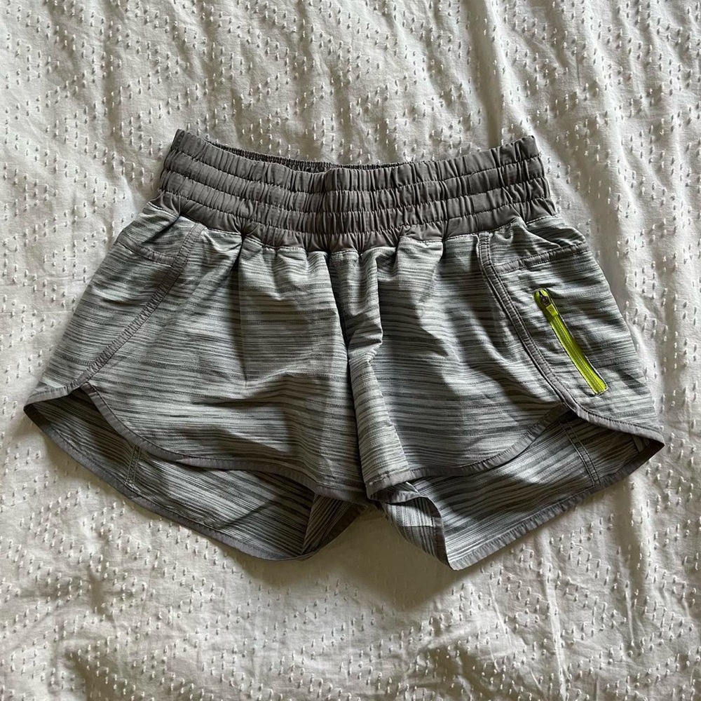 Lululemon Grey Marl Print Shorts